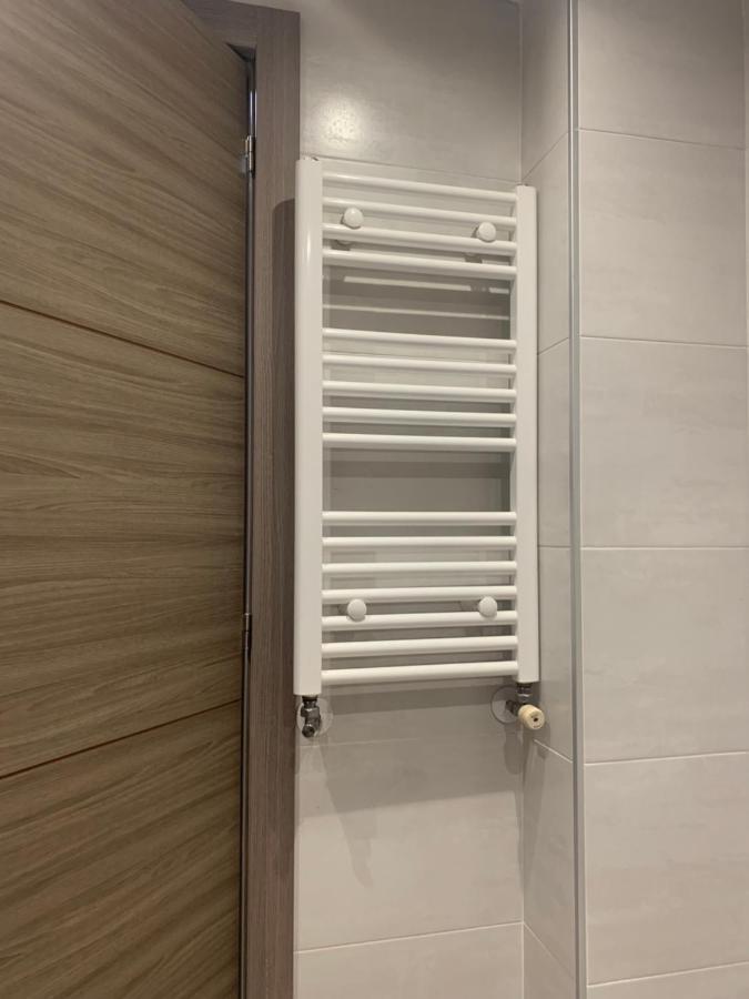 Apartamento Deluxe, 4 Habitaciones, Parking 马德里 外观 照片