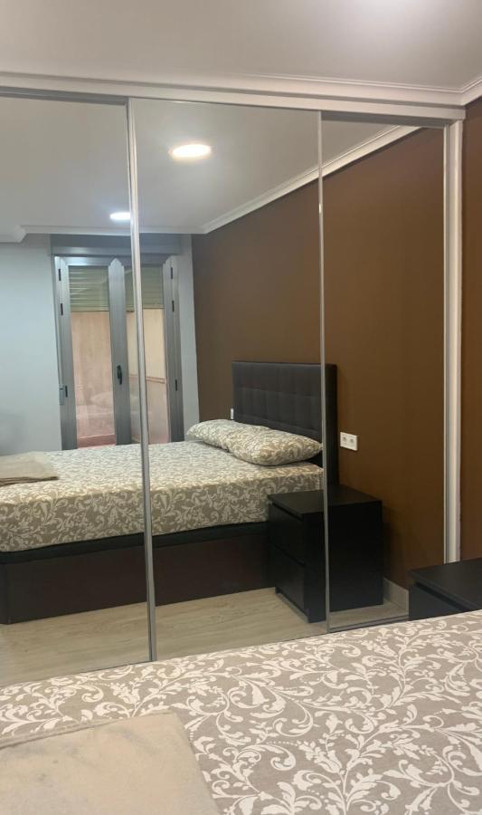 Apartamento Deluxe, 4 Habitaciones, Parking 马德里 外观 照片