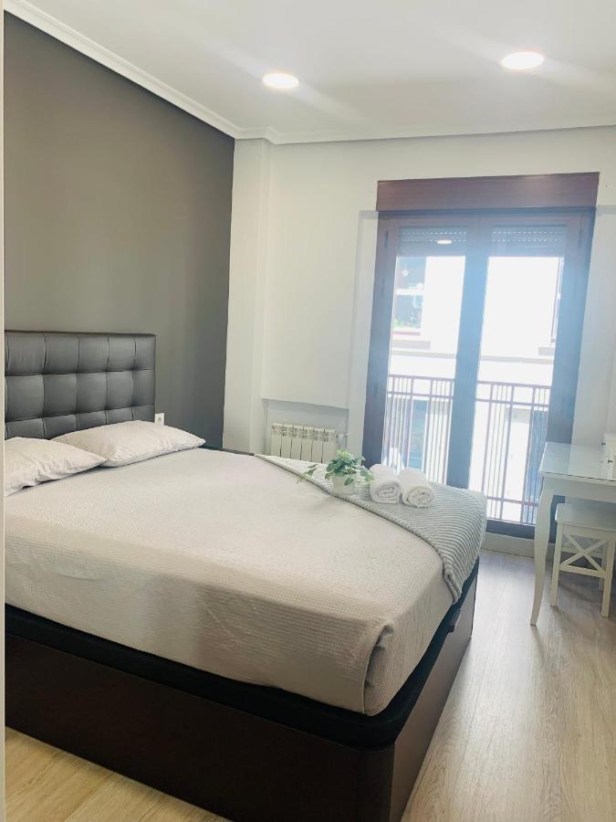 Apartamento Deluxe, 4 Habitaciones, Parking 马德里 外观 照片