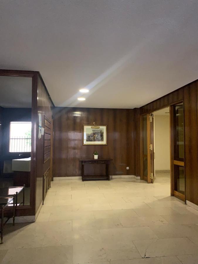 Apartamento Deluxe, 4 Habitaciones, Parking 马德里 外观 照片